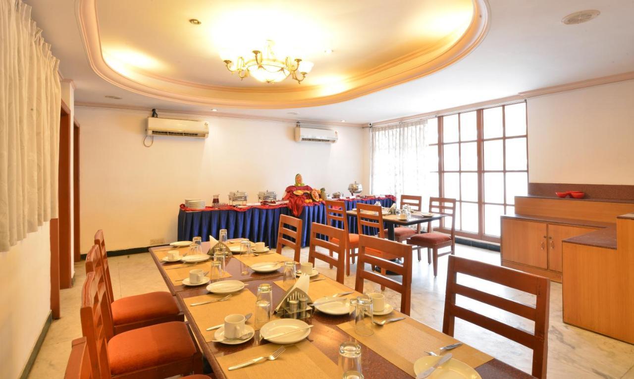 Hotel Orange Blossom Tiruchirappalli Extérieur photo